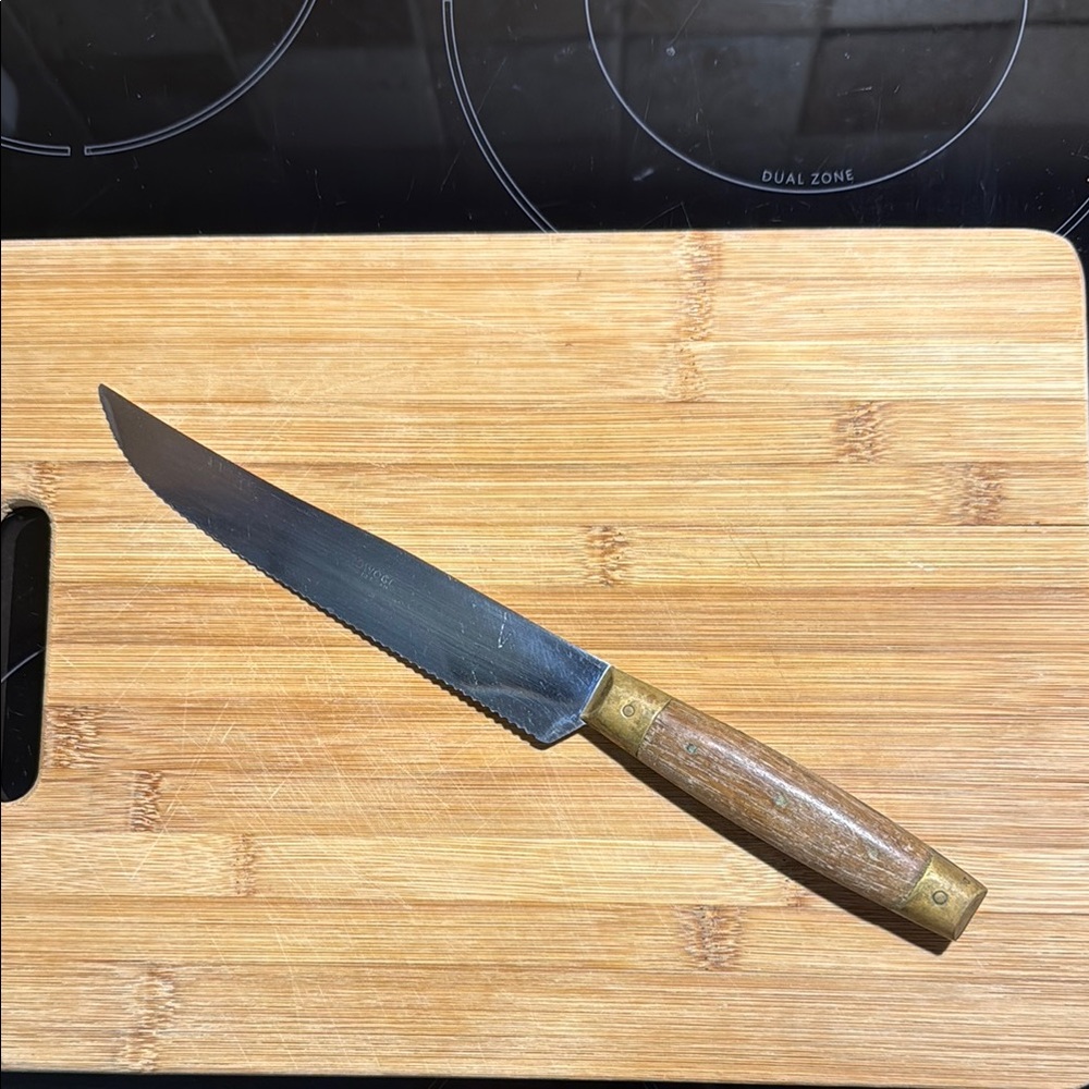 Vintage 1950’s Rowoco 7” Serrated Knife